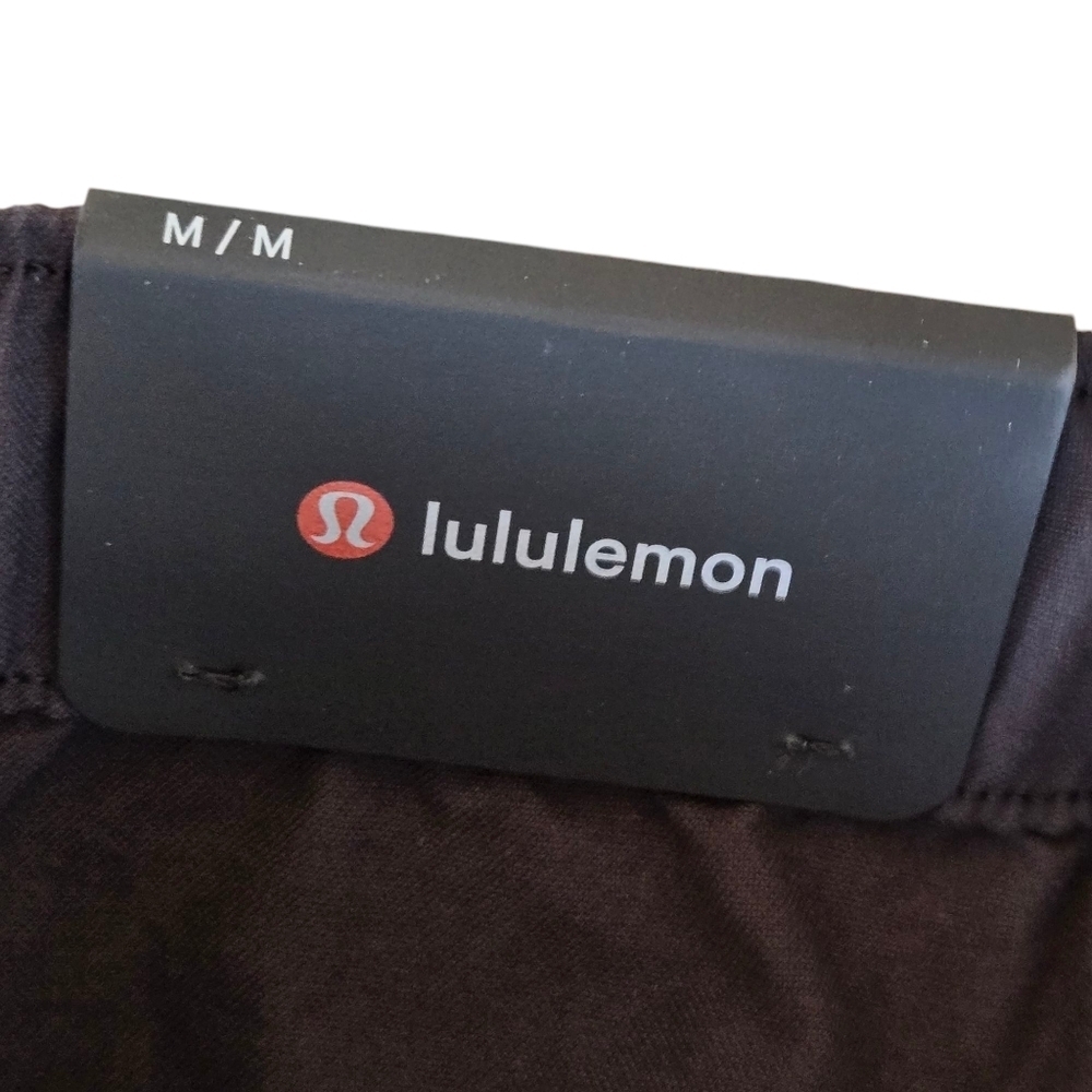 Lulumon Athletica Versa Twill Cargo Shorts Black Size Medium And Small - Picture 4 of 8